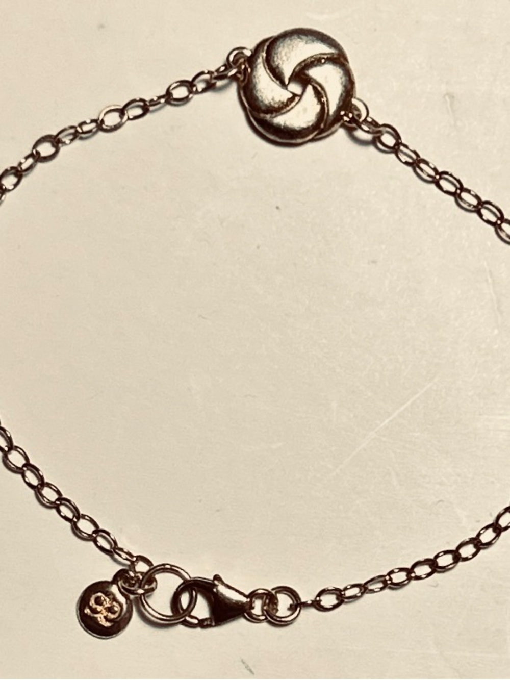 Minimalist Gold Rose Love Knot Chain Bracelet Dainty EUC - Women
